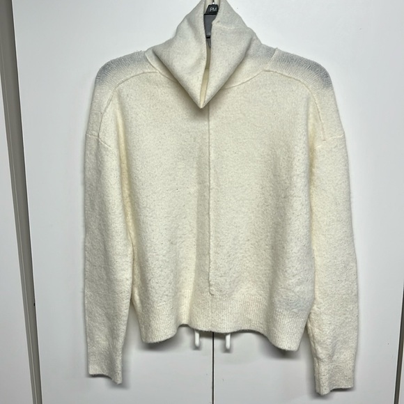 Banana Republic Sweaters - Banana Republic Wool Cow Neck Sweater